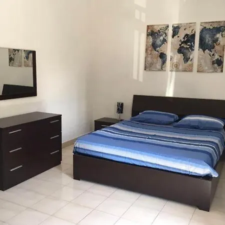 Bright One Bedroom Apartment